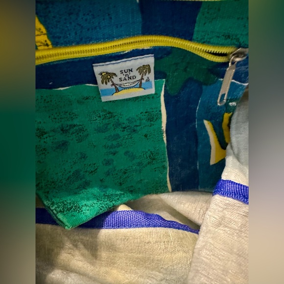 Sun n’ Sand EXTRA LARGE Beach and Pool Lined Seahorse Tote Bag - Picture 14 of 16